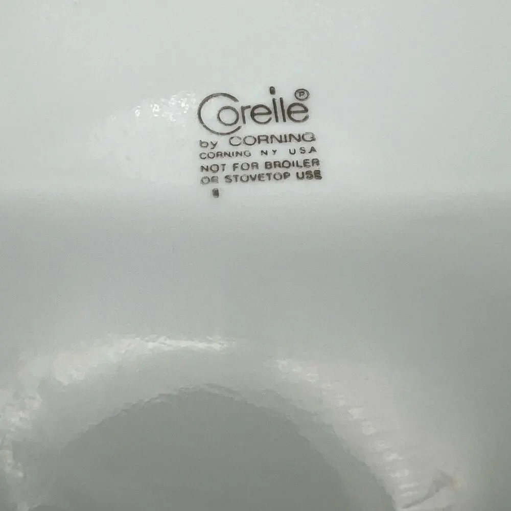 Vintage Corelle 8.5